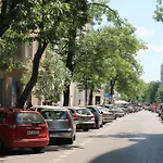 Daire Station Varşova